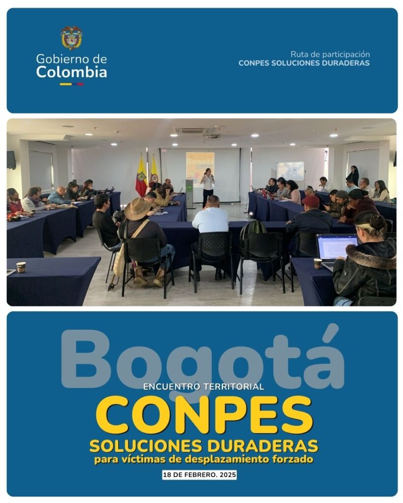 Foto de asistentes a Encuentro Conpes de Soluciones Duraderas en Bogotá